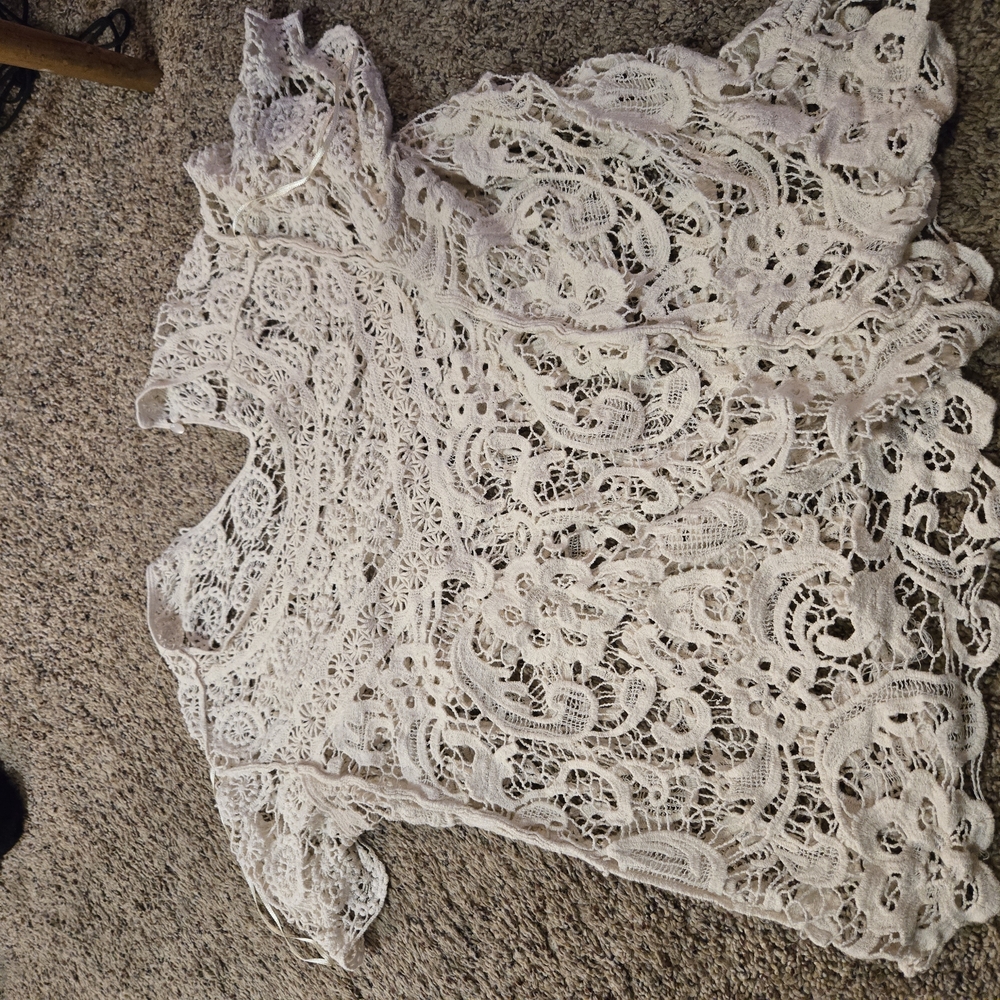 Elegant White Lace Dress